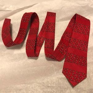 Unlabeled necktie 👔